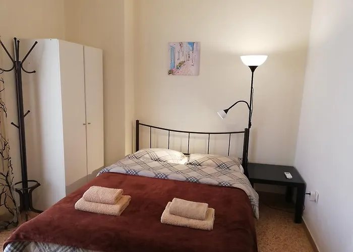 Sfiggos 54 Guest House